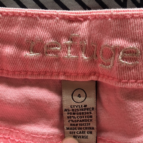 Pink Refuge Shorts - Picture 3 of 3